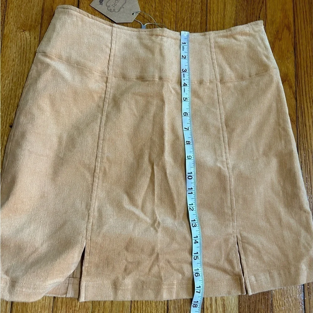 Kori America Skirt Women Small Medium Corduroy Peach /Tan Short